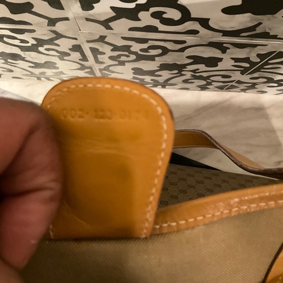 GUCCI Sherry Vintage Tote Micro GG PVC Beige Authentic - Picture 9 of 11